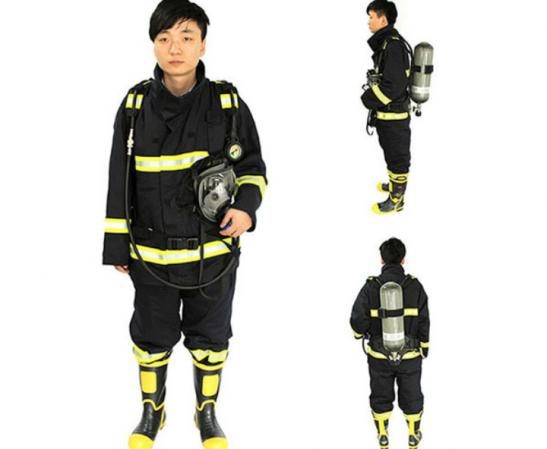 ارائه دهنده جدیدترین مدل های لباس فرم آتش نشانی